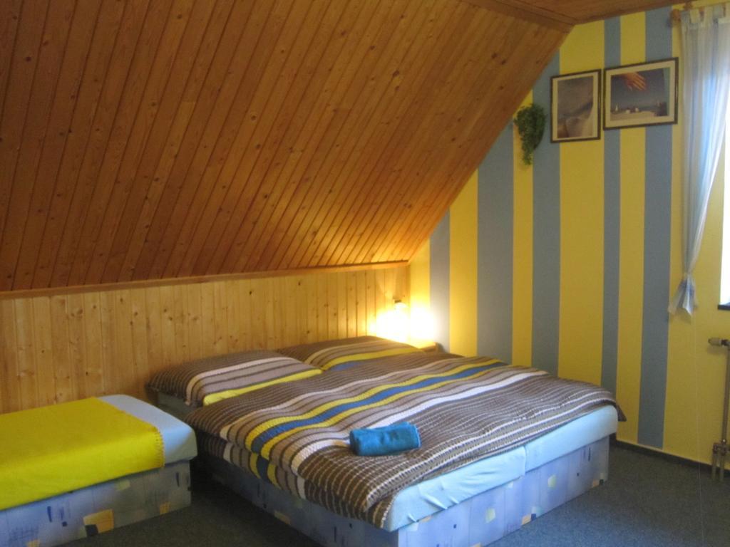 Dueto Hotel Harrachov Room photo